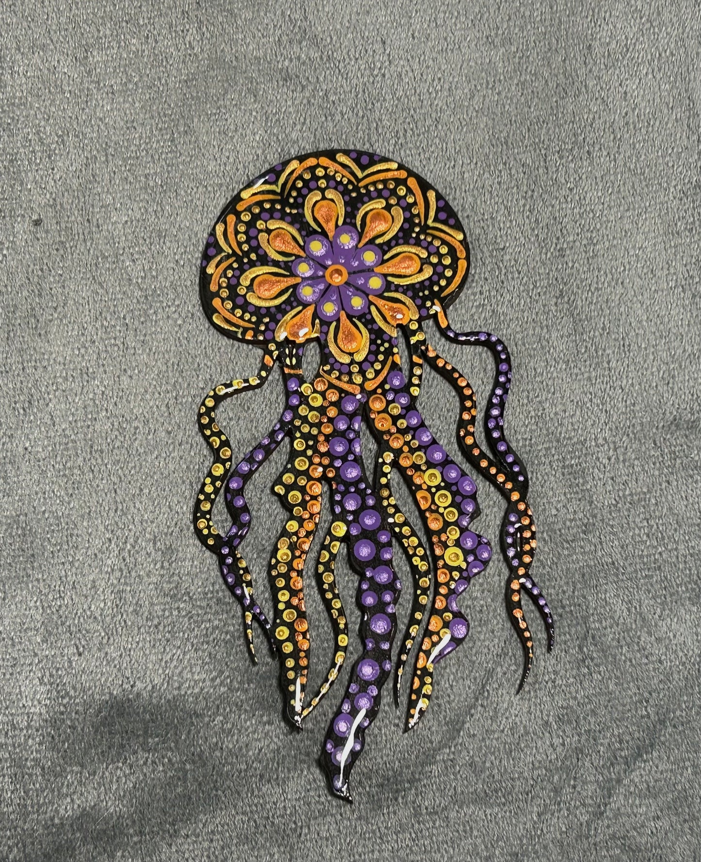 Jellyfish mandala (6”)
