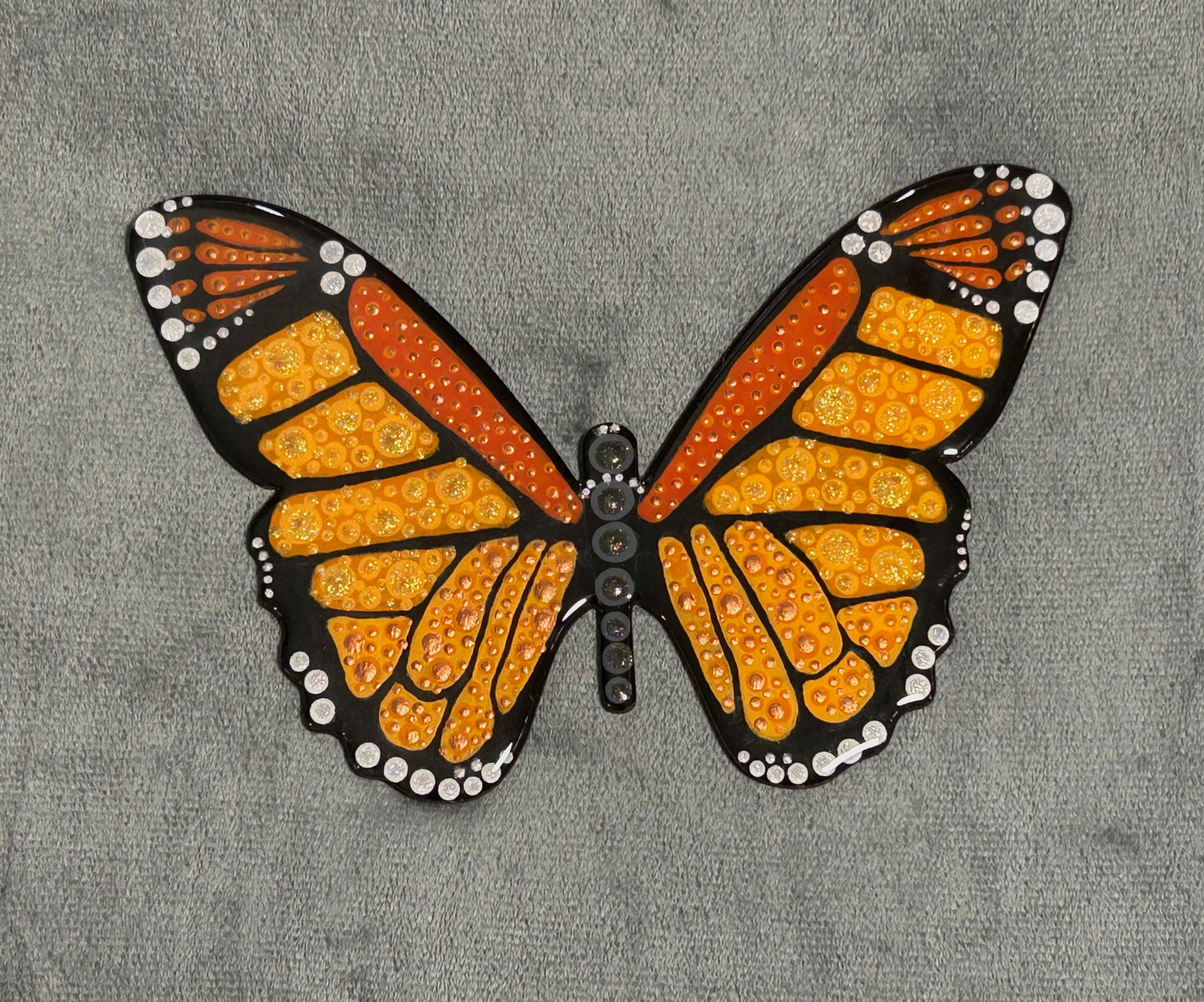 Monarch butterfly mandala (8”)