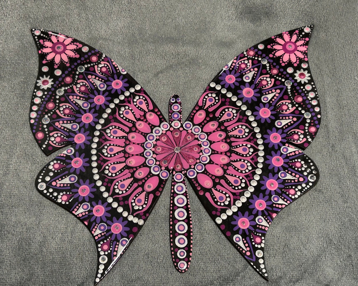 Butterfly mandala (10”)