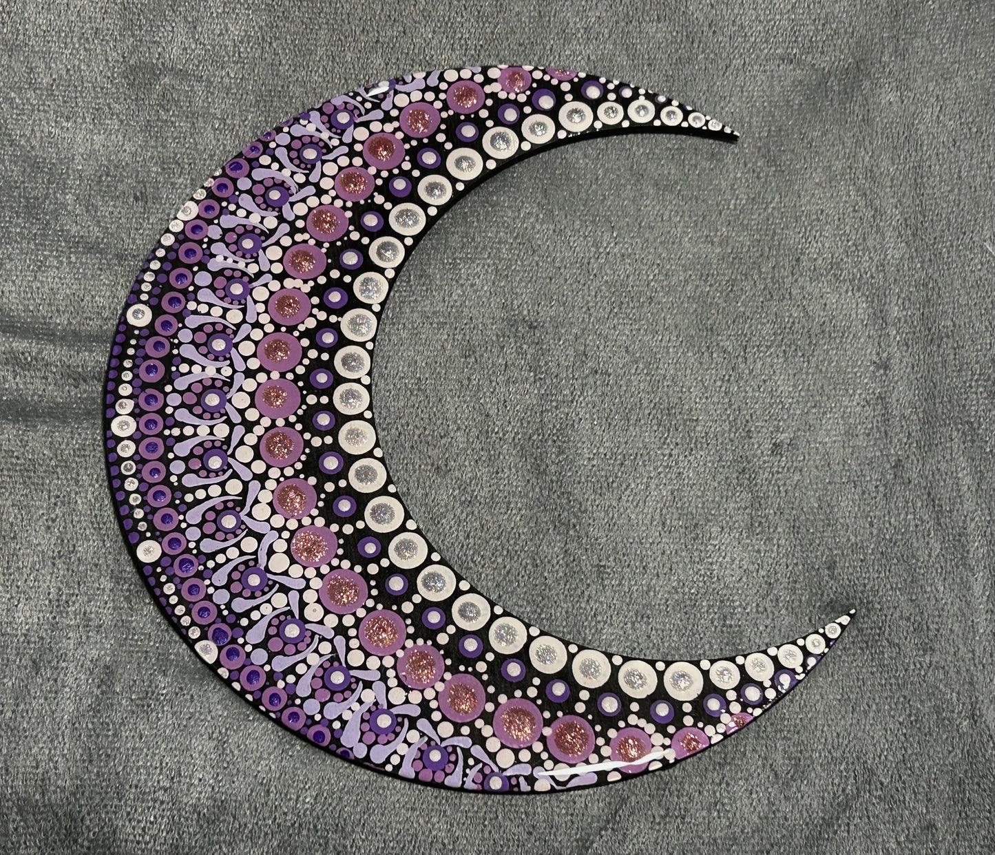 Moon mandala (8”)